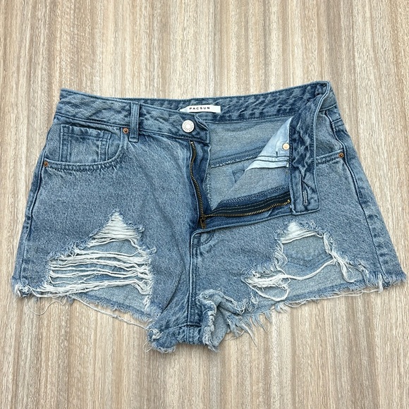 PacSun high rise festival short size 28 cheeky jean shorts - Picture 2 of 7